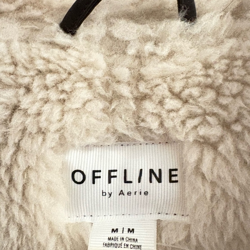 OFFLINE by aerie Faux Leather Sherpa Vest - Picture 5 of 6